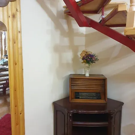 Jordhani's House 3*
